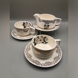 Everbrite China Co. Coffee Cups/Saucers Set/2 + Creamer Xtra Saucer